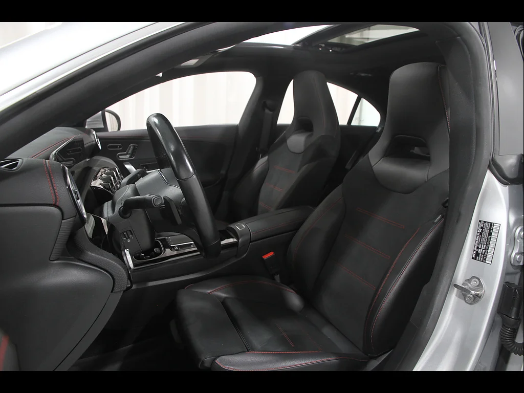 Used 2023 Iridium Silver Metallic Mercedes-Benz CLA 250 4MATIC® image 5