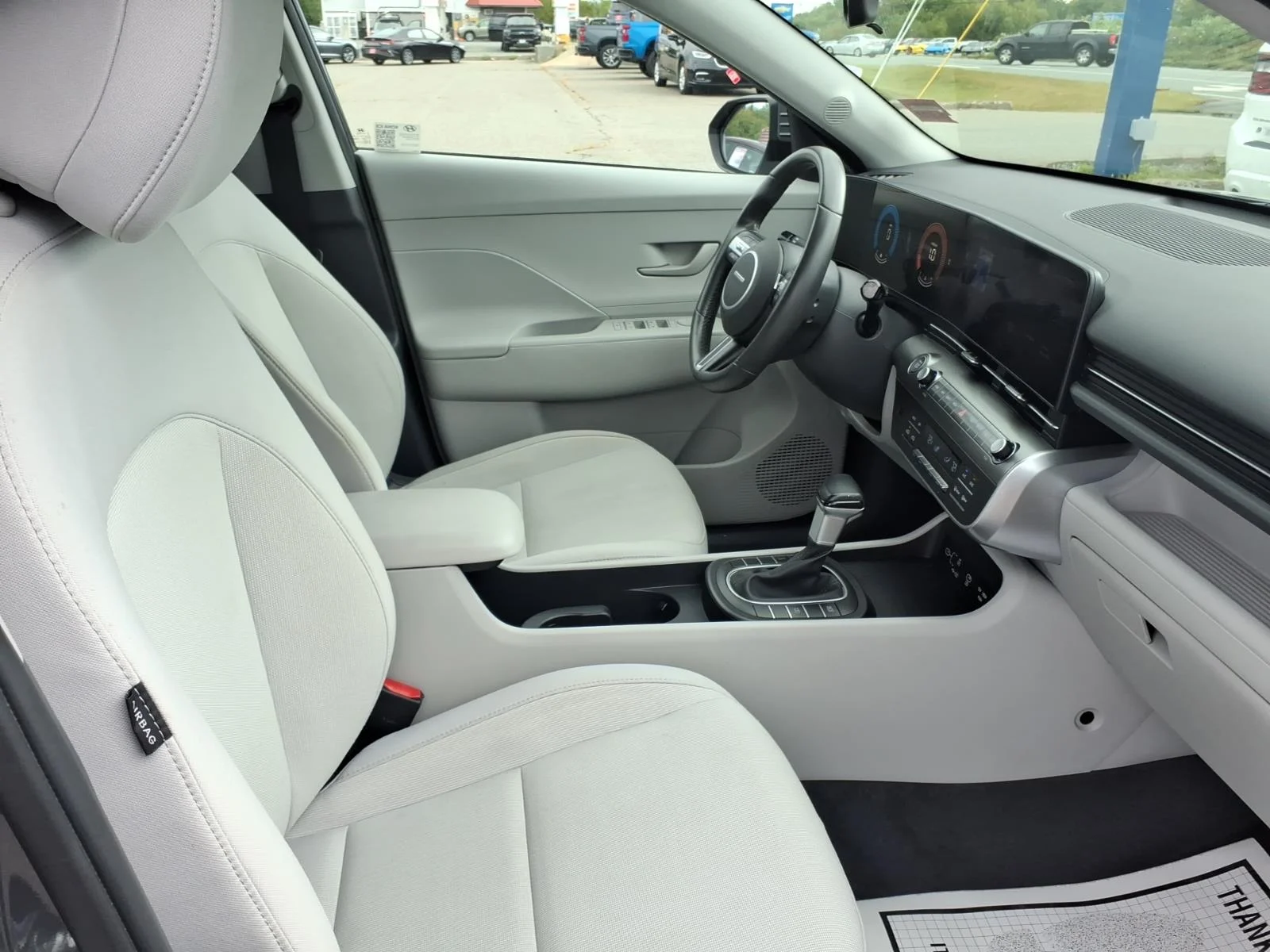 Used 2025 Gray Pearl Hyundai SEL image 15