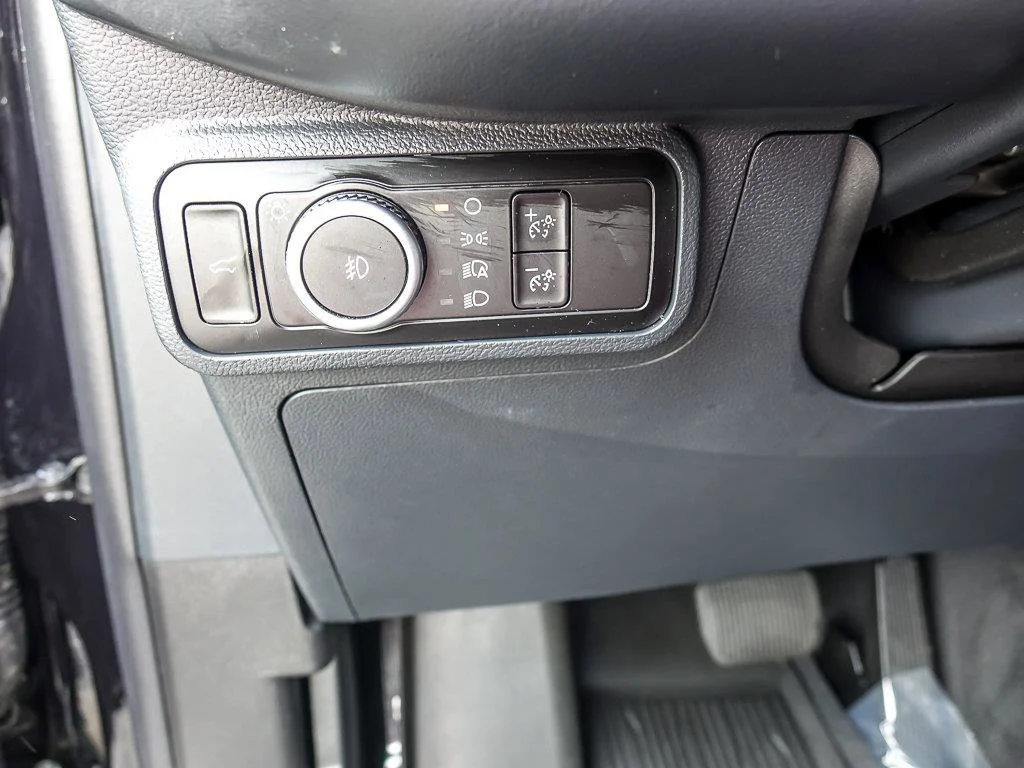 Used 2026 Agate Black Metallic Ford ST image 26