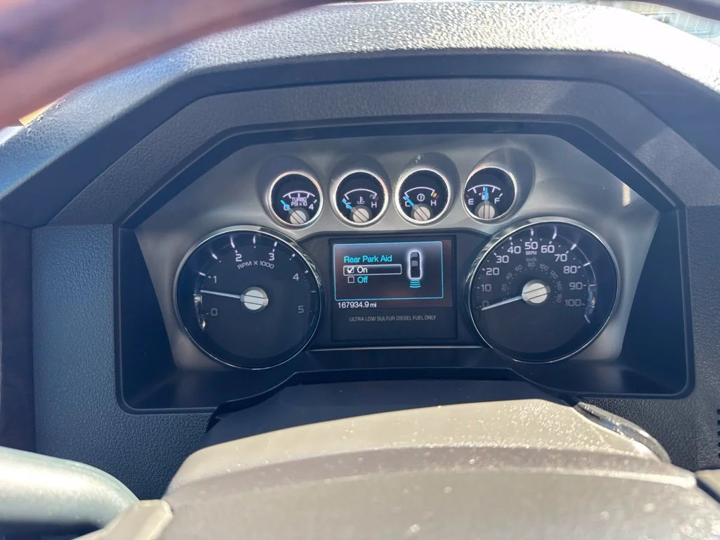 Used 2016 White Platinum Clearcoat Metallic Ford Platinum image 11