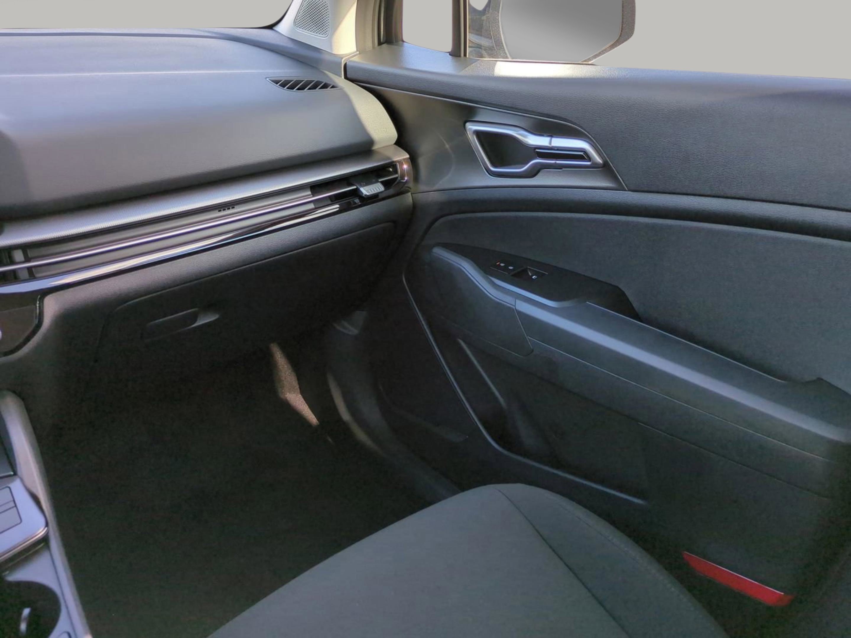 New 2026 Fusion Black Kia LX image 23