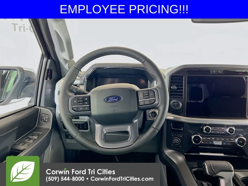 New 2026 Star White Metallic Tri-Coat Ford Lariat image 27