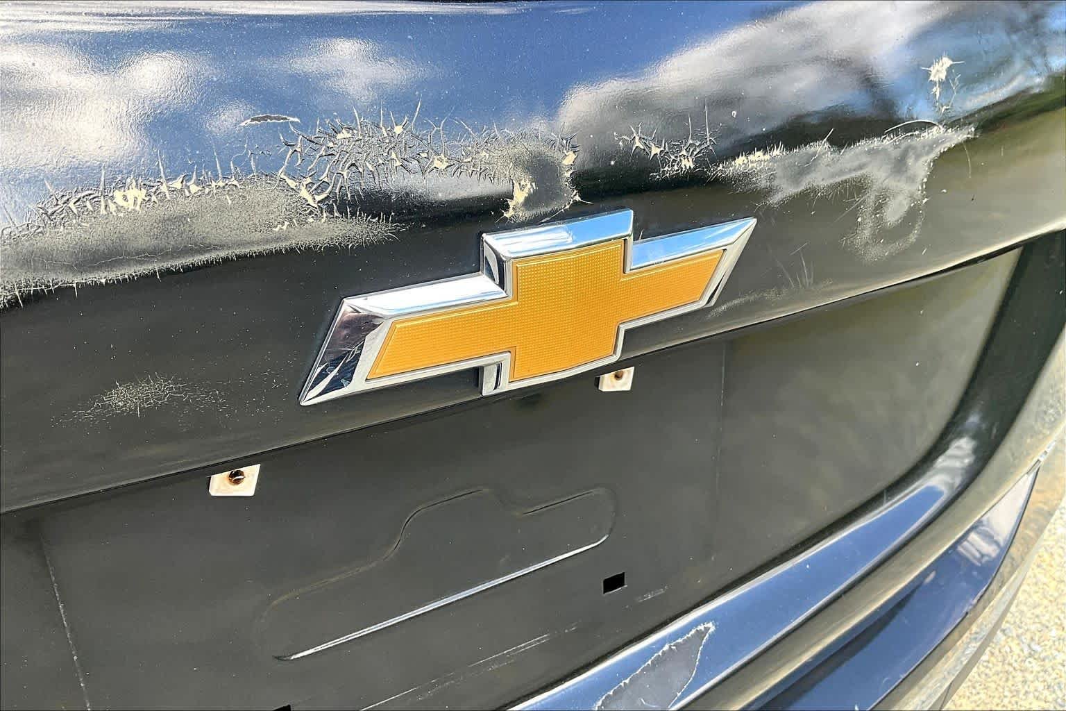 Used 2020 Mosaic Black Metallic Chevrolet LT image 31