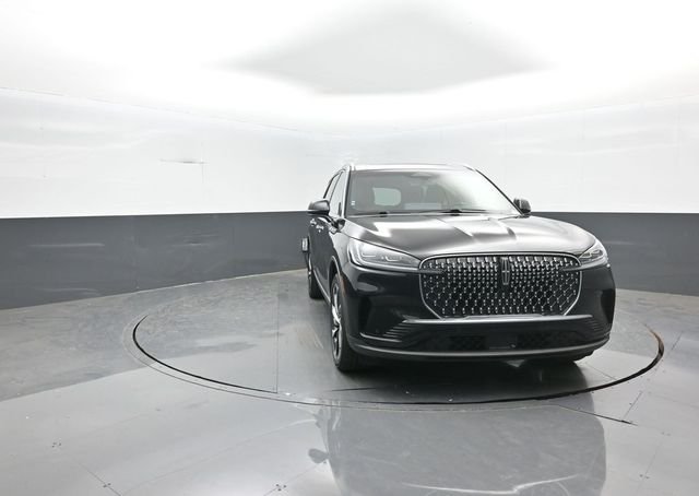 5LM5J7XC8SGL10220