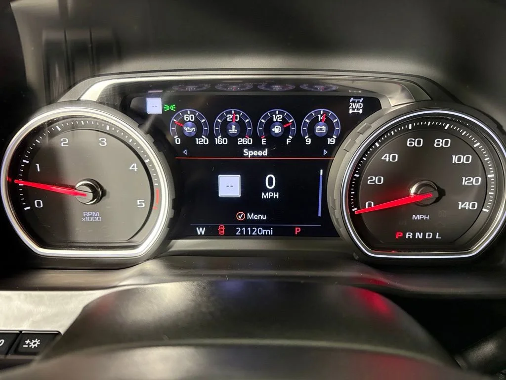 Used 2020 CAJUN RED TINTCOAT Chevrolet High Country image 31