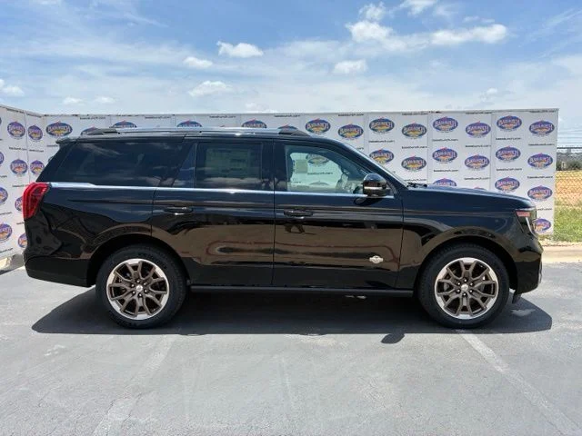 New 2027 Ford Expedition King Ranch