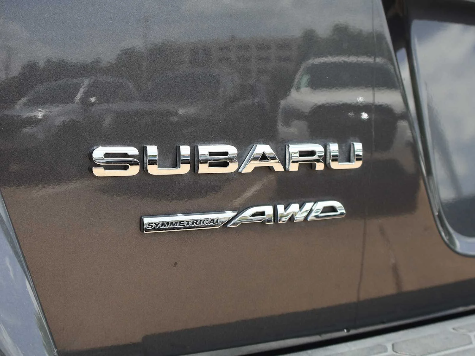Certified Used 2022 Magnetite Gray Metallic Subaru Limited image 12
