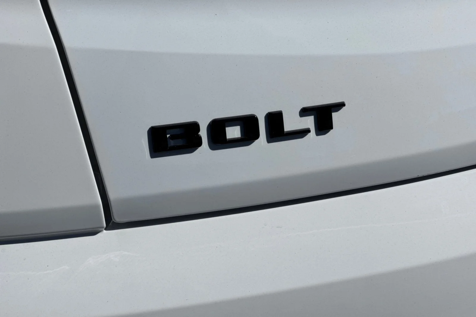 2027 Chevrolet Bolt LT - Photo 25