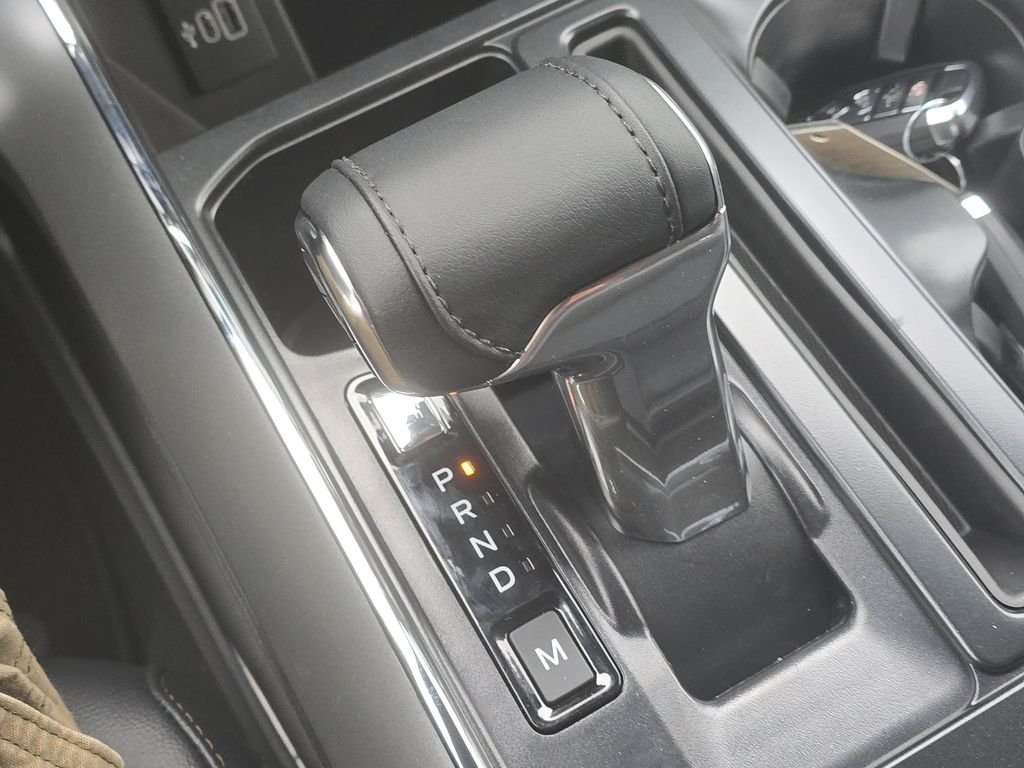 Used 2025 Blue Ford Lariat image 20
