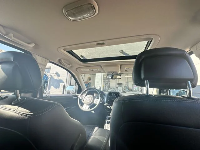 Used 2015 Silver Jeep Latitude image 22