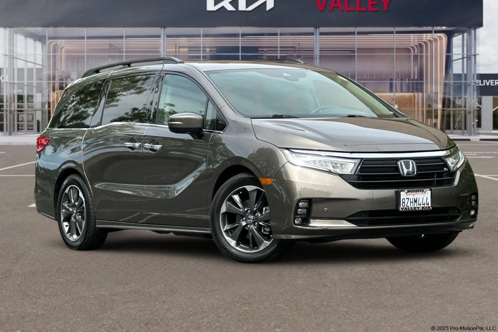 2022 Honda Odyssey Elite's photo