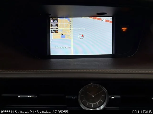 Used 2017 White Lexus 350 image 16