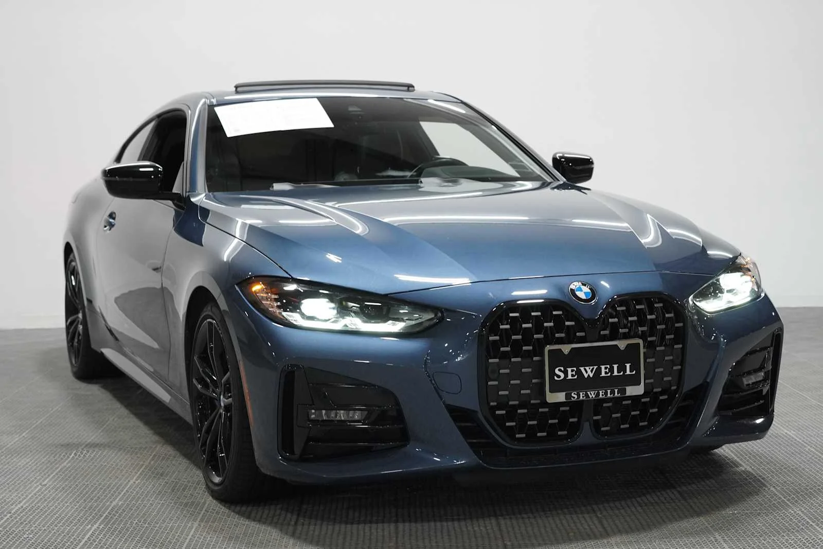 Used 2022 Arctic Race Blue metallic BMW 430i image 3