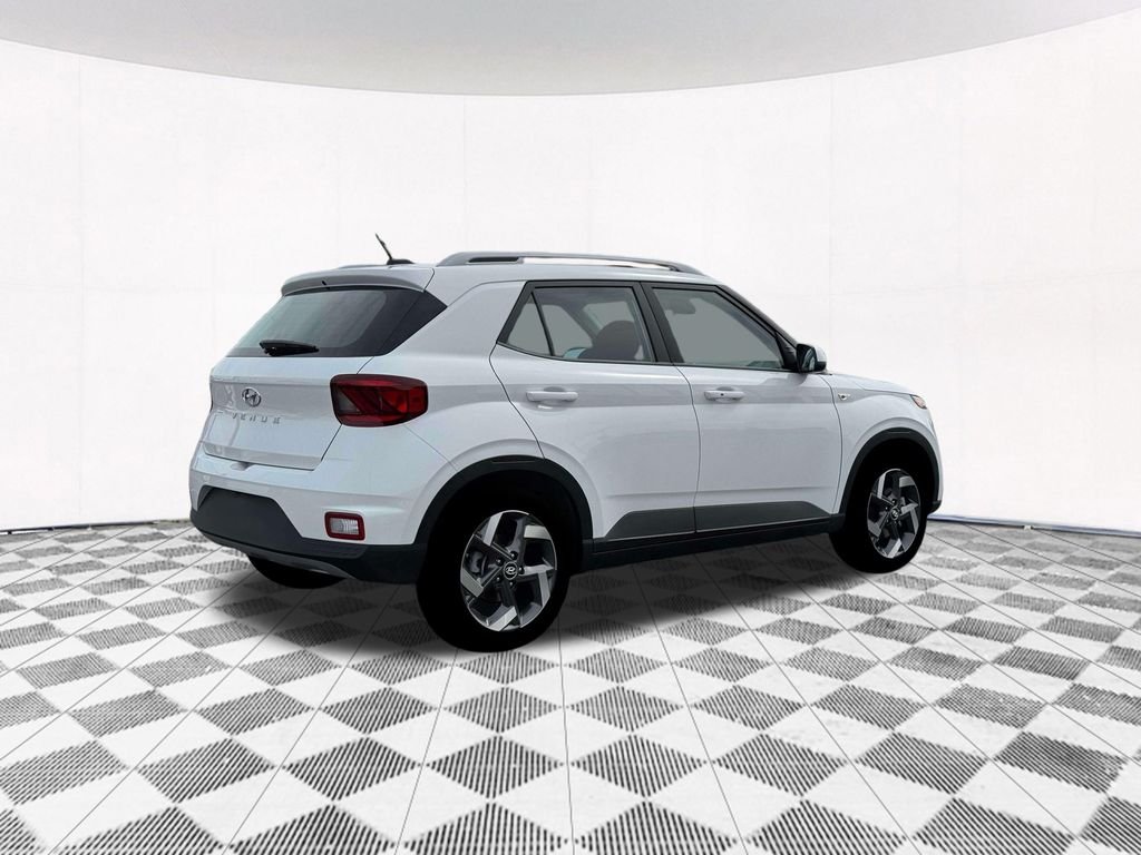 New 2026 White Hyundai SEL image 13