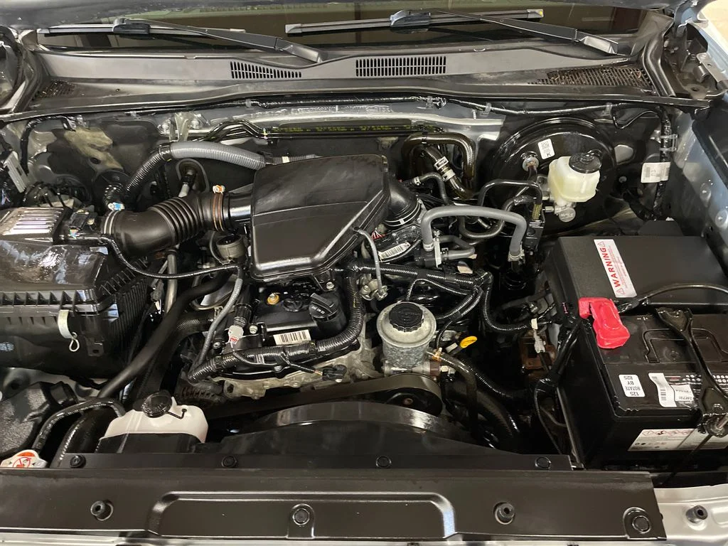 Used 2021 Silver Toyota SR image 9