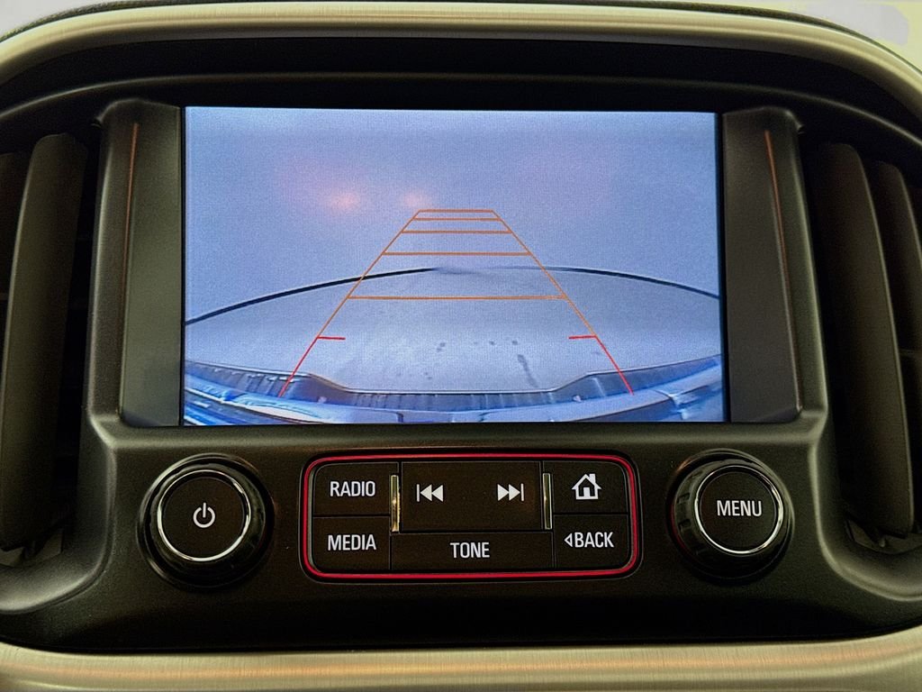 Used 2016 Onyx Black GMC SLE1 image 17