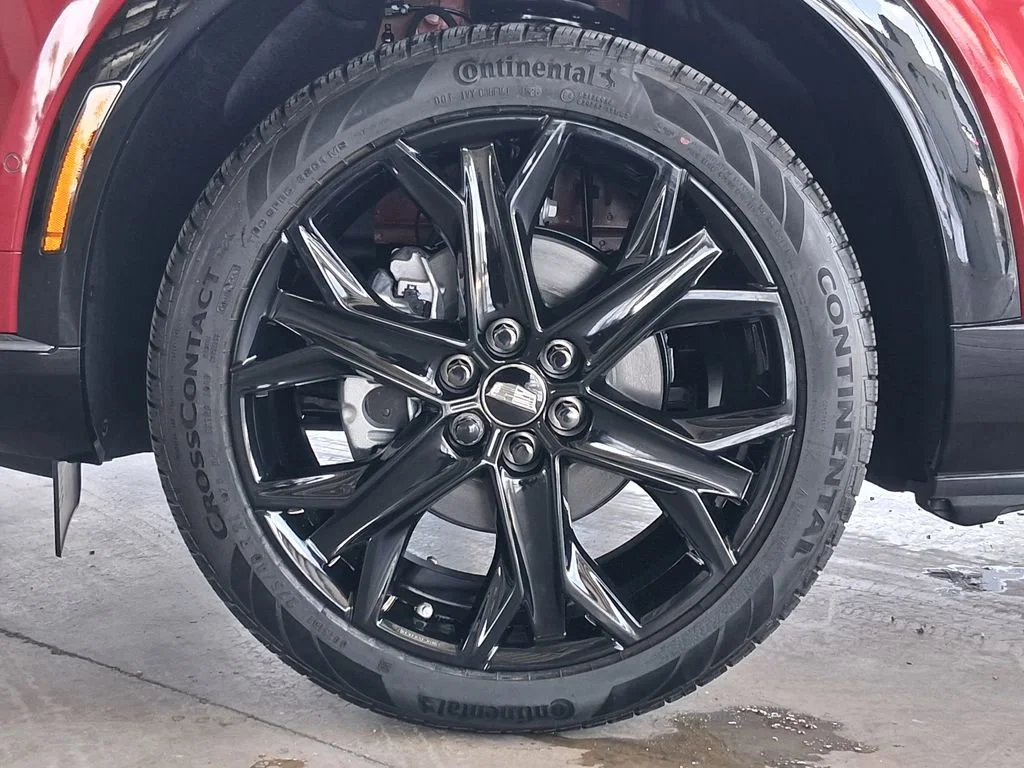 2026 Cadillac OPTIQ Sport - Photo 29