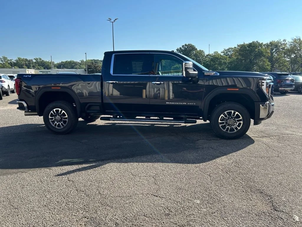 2026 GMC Sierra 2500HD SLT - Photo 7