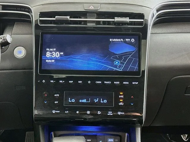 Certified Pre-Owned 2023 Hyundai Santa Cruz Limited