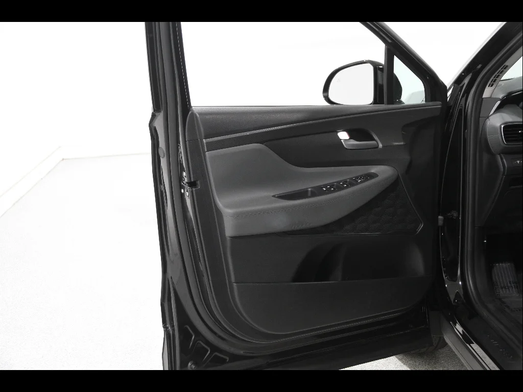 Certified Used 2023 Twilight Black Hyundai SEL image 4