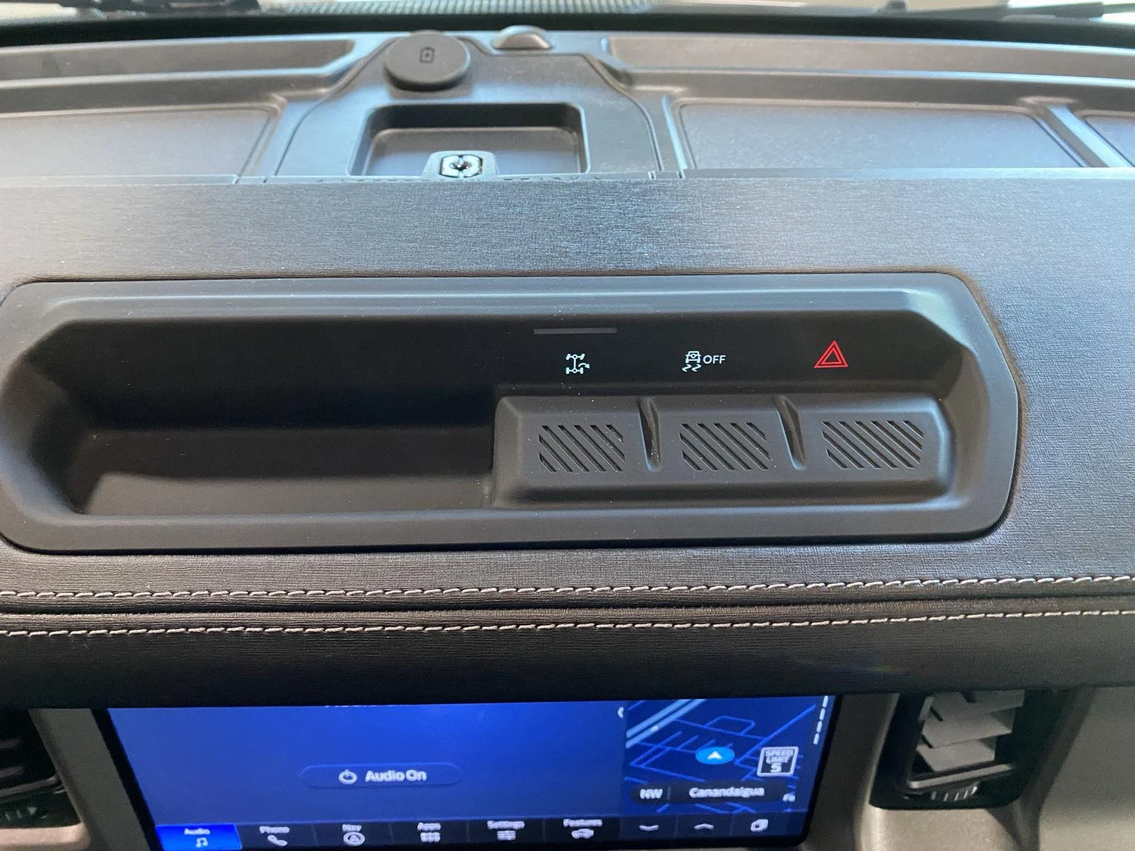 Used 2025 Marsh Gray Ford Outer Banks image 28