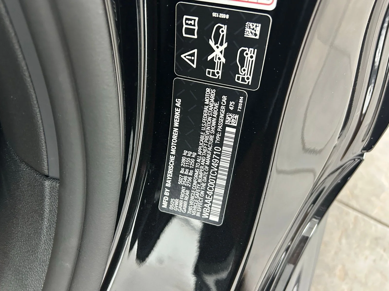 2026 BMW 8 Series 840i - Photo 32