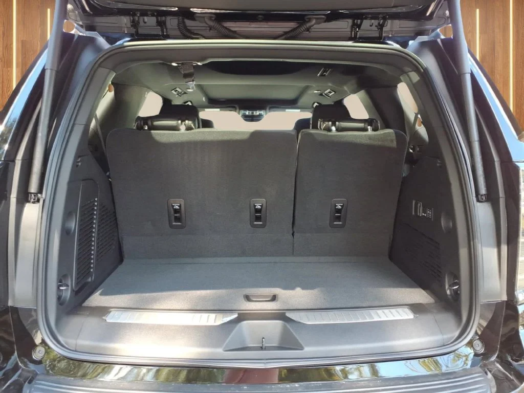 2027 Chevrolet Tahoe Premier - Photo 33