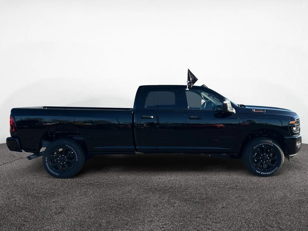 2026 RAM 2500 Big Horn - Photo 6