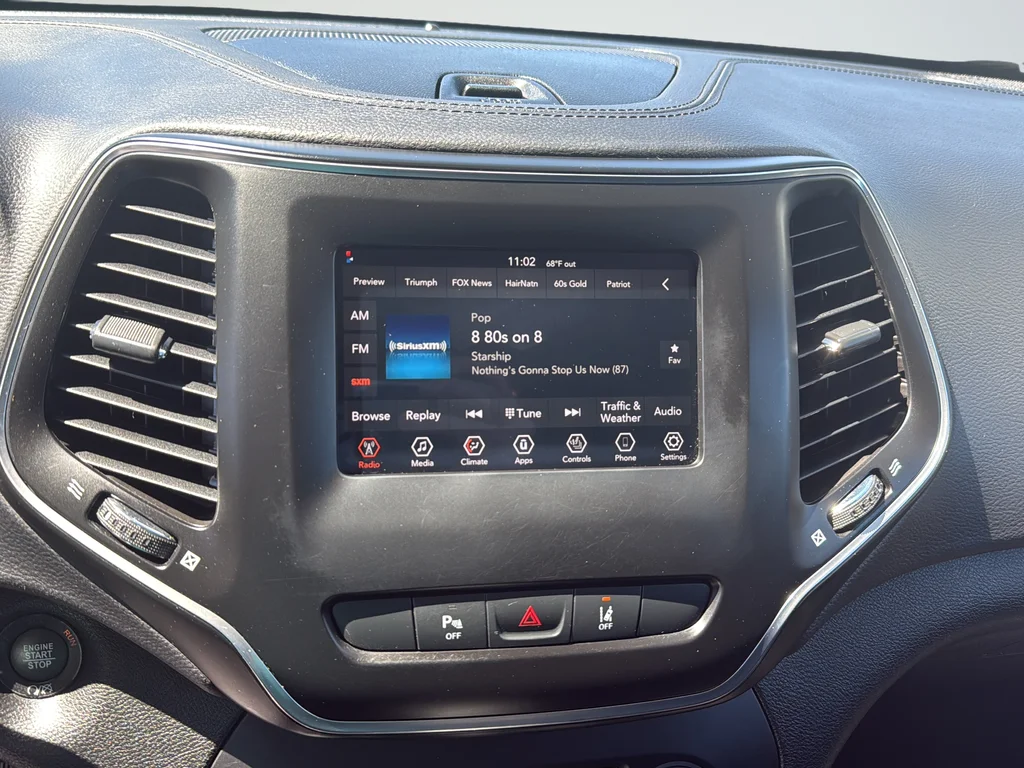 Certified Used 2021 Gray Jeep Latitude Plus image 12