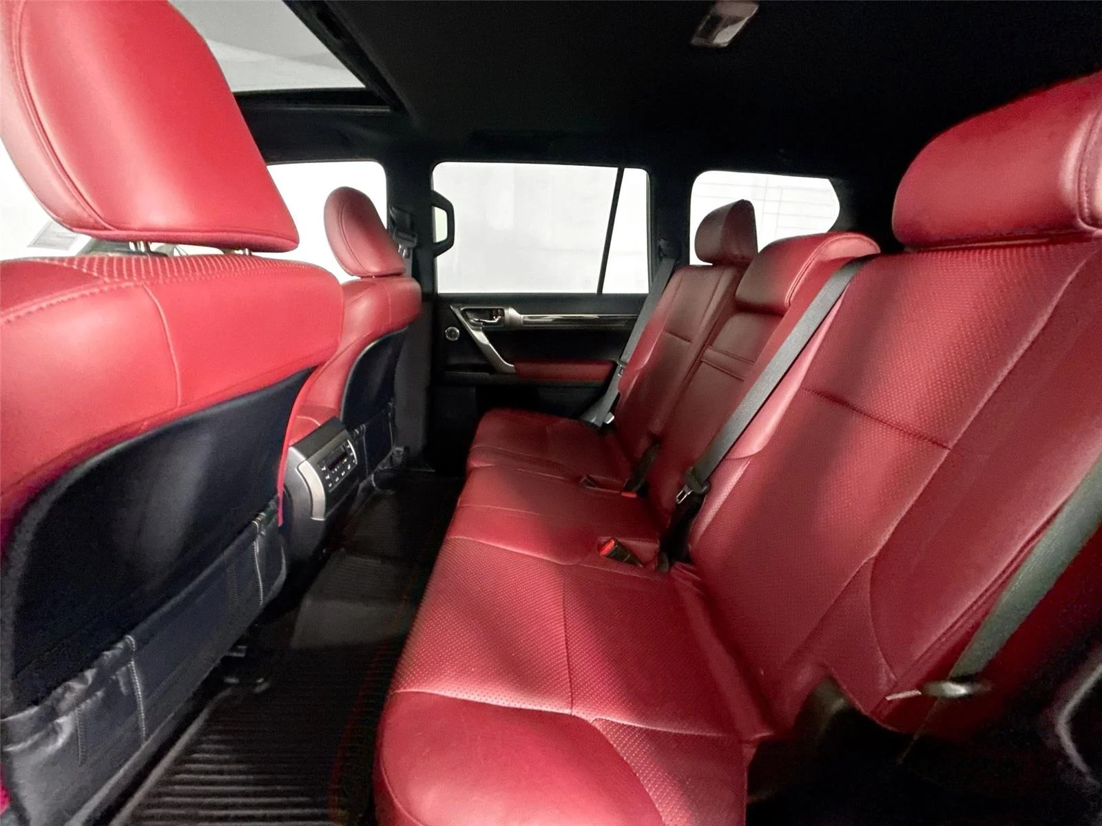 2023 Lexus GX LUXURY - Photo 34
