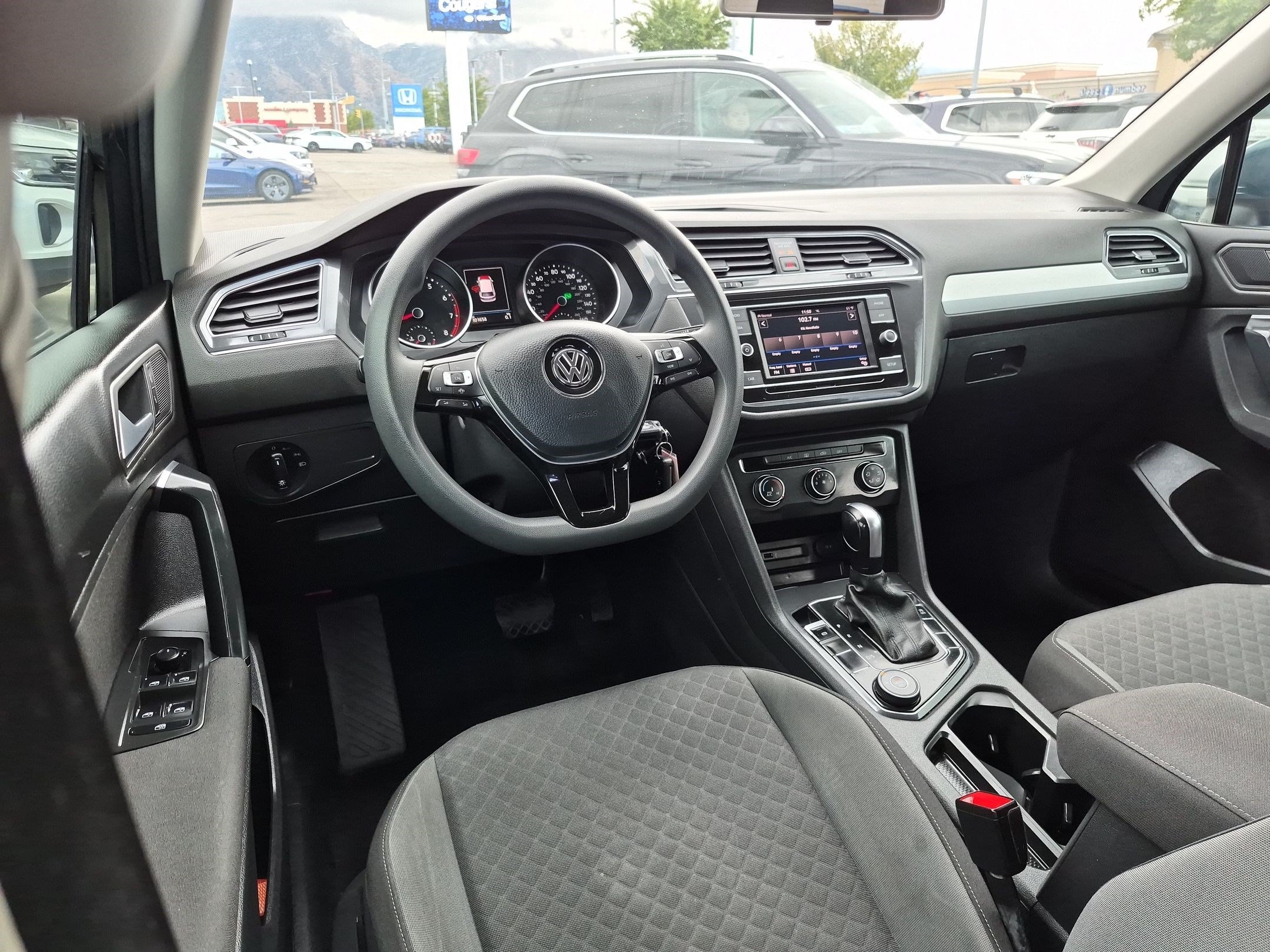 Used 2019 Blue Metallic Volkswagen S image 25