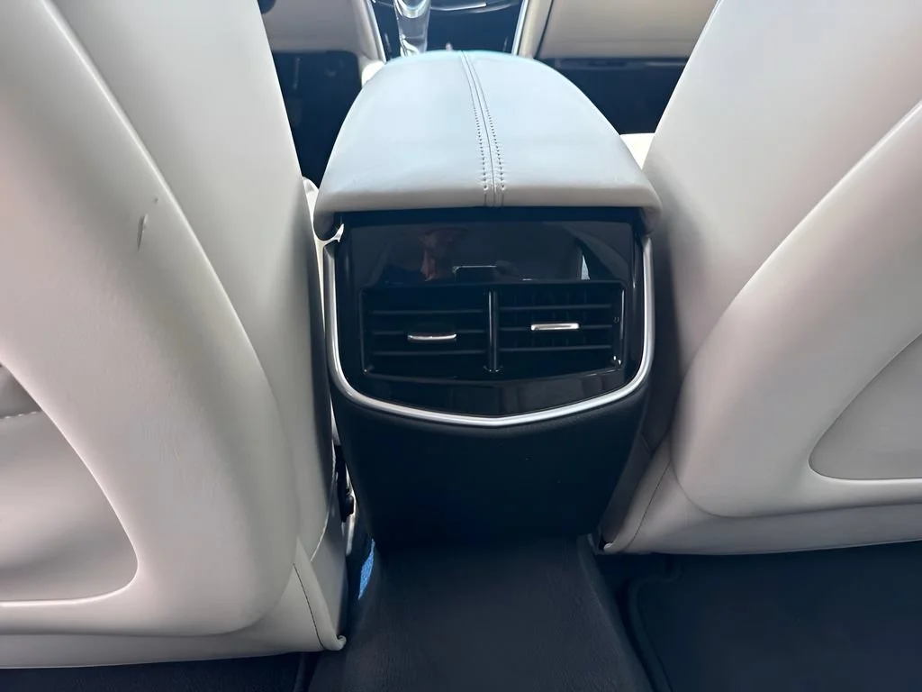 Used 2018 PHANTOM GRAY METALLIC Cadillac  image 13