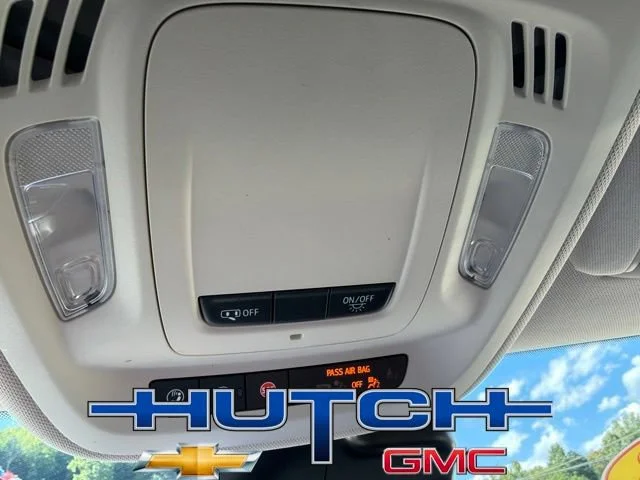 Used 2023 Ebony Twilight Metallic Buick Essence image 38