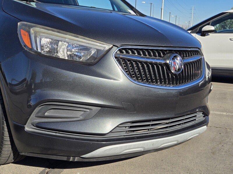 Used 2017 Graphite Gray Metallic BUICK FWD 4DR PREFERRED image 8