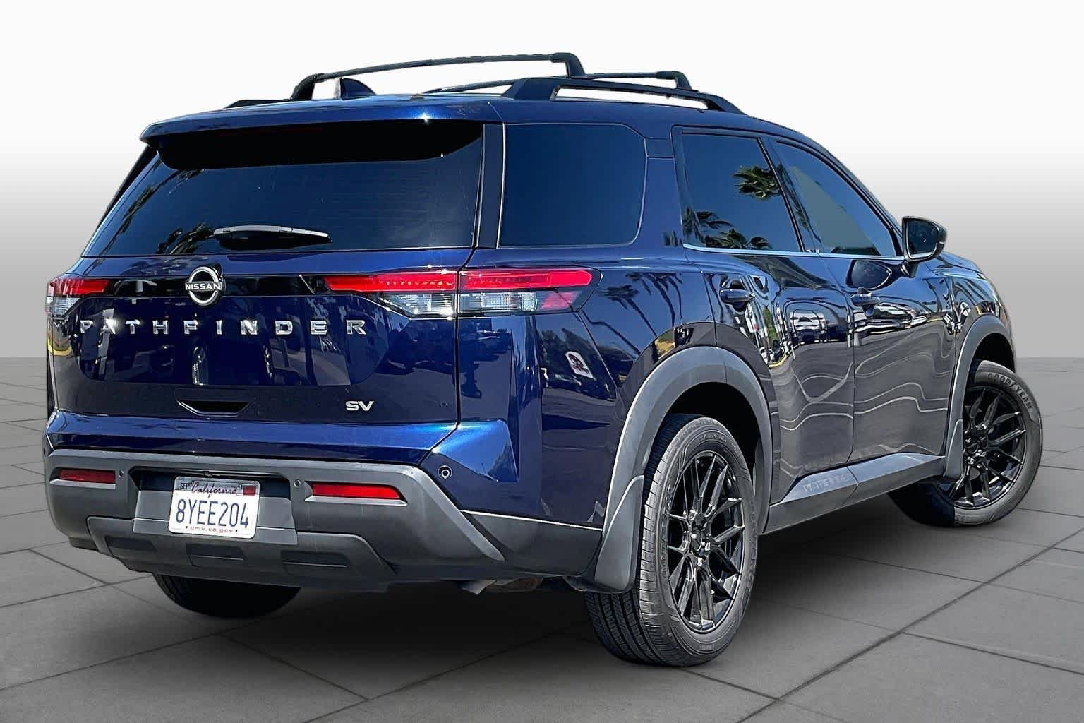 Used 2022 Deep Ocean Blue Pearl Nissan SV image 12