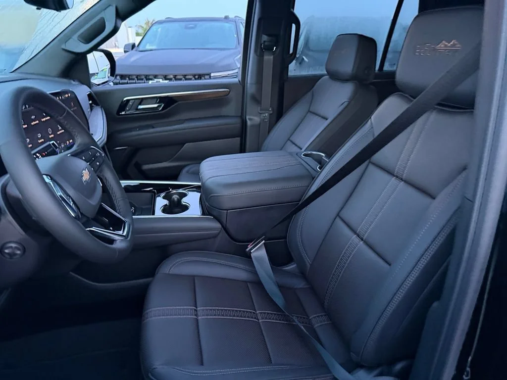 New 2026 Black Chevrolet High Country image 7