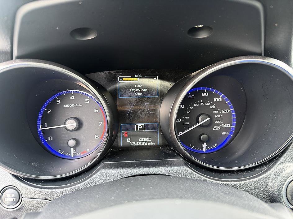 Used 2015 Crystal White Pearl Subaru 2.5i Limited image 13