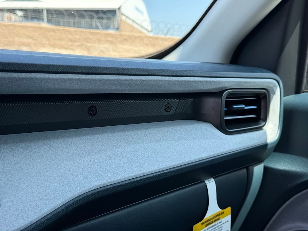 New 2026 Azure Gray Metallic Tri-Coat Ford XLT image 8