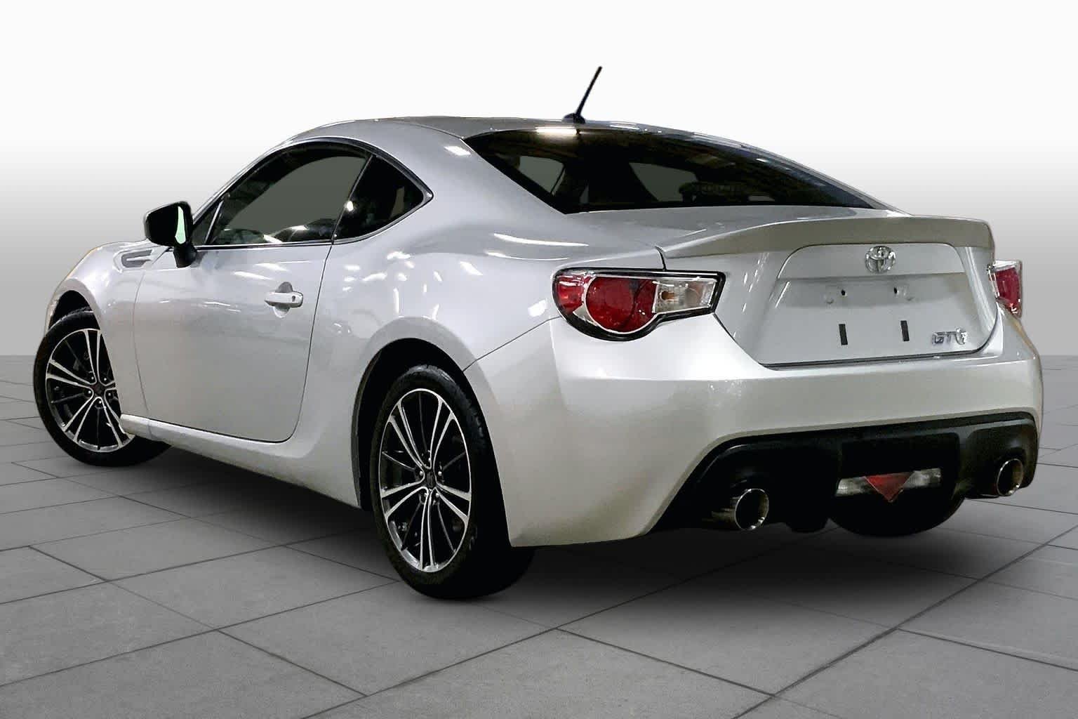 Used 2013 Argento Scion  image 10