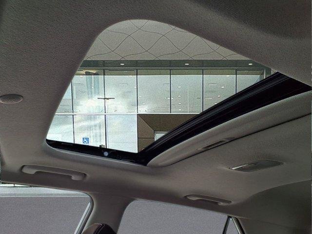 New 2026 White Hyundai SEL image 14