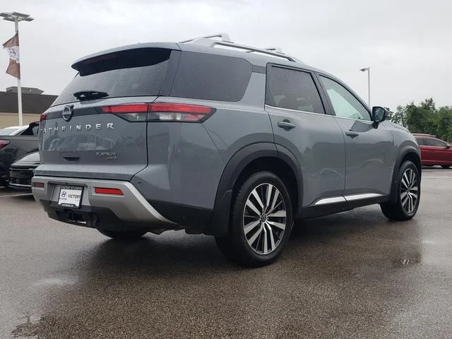 Used 2022 Gray Nissan Platinum image 5