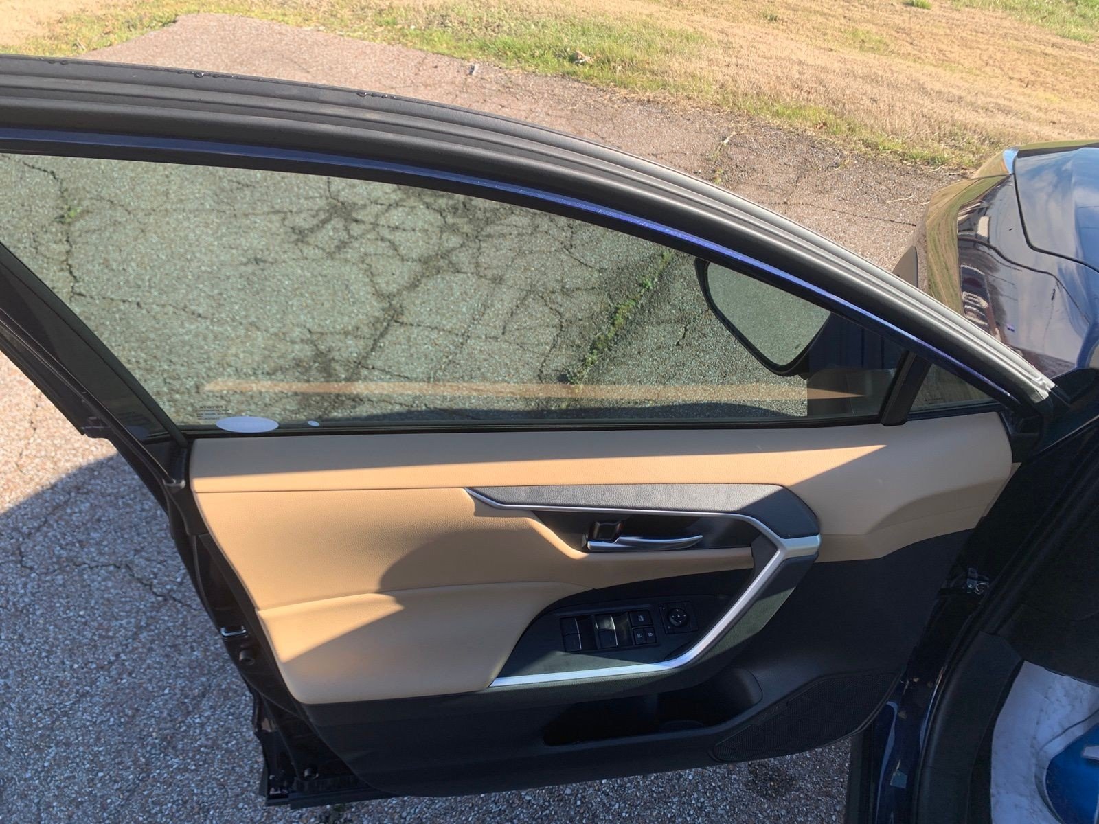 New 2025  Toyota XLE image 11