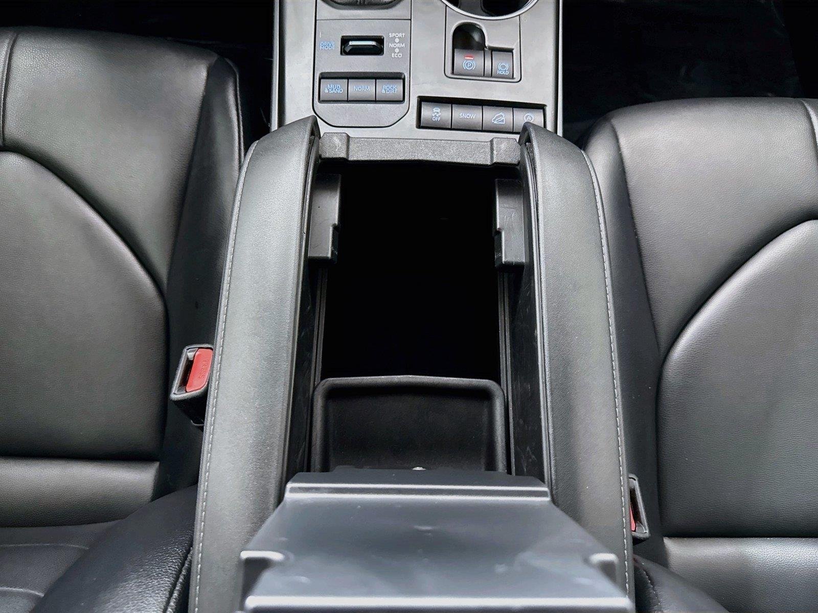 Used 2021 Midnight Black Metallic Toyota XLE image 33