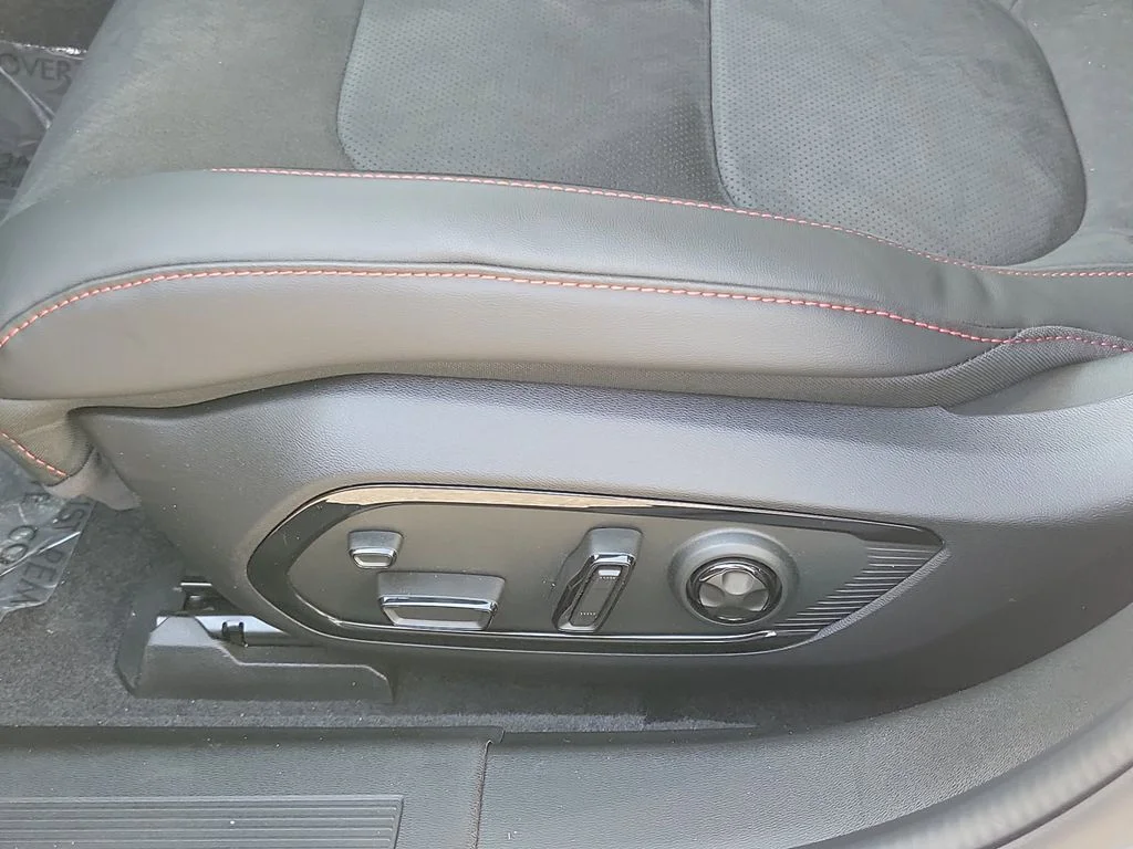 New 2026 White Knuckle Exterior Paint Dodge R/T image 12