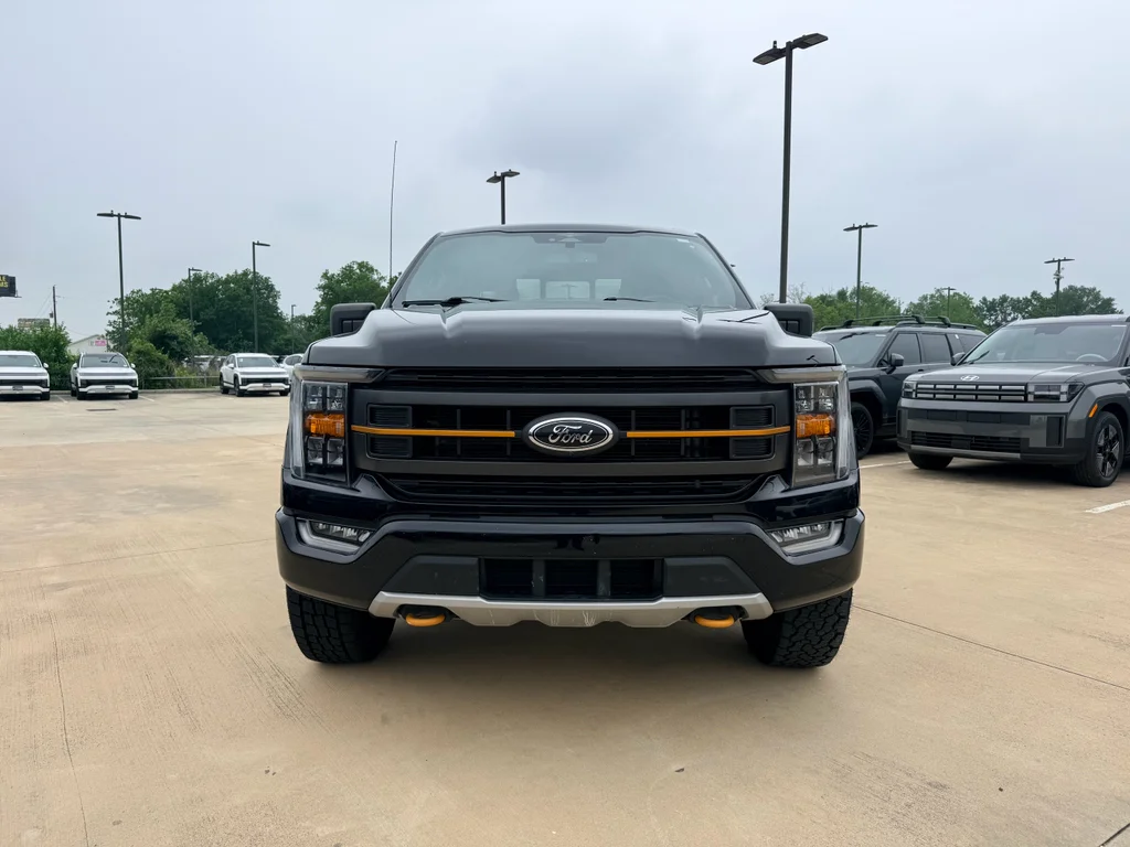 Used 2023 Agate Black Metallic Ford Tremor image 2