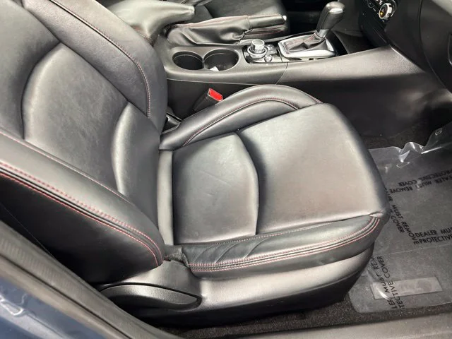 Used 2016 Blue Mazda i Grand Touring image 22