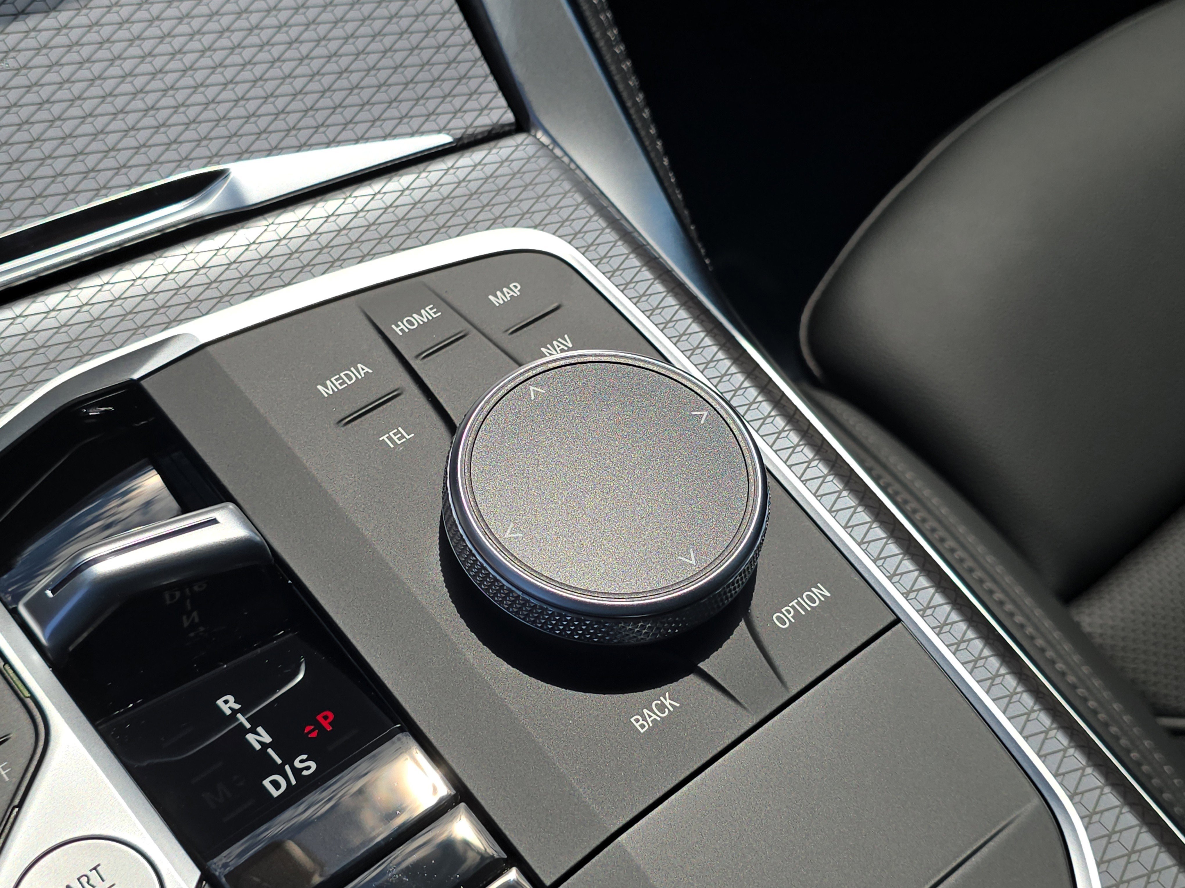 2026 BMW 4 Series M440i - Photo 24