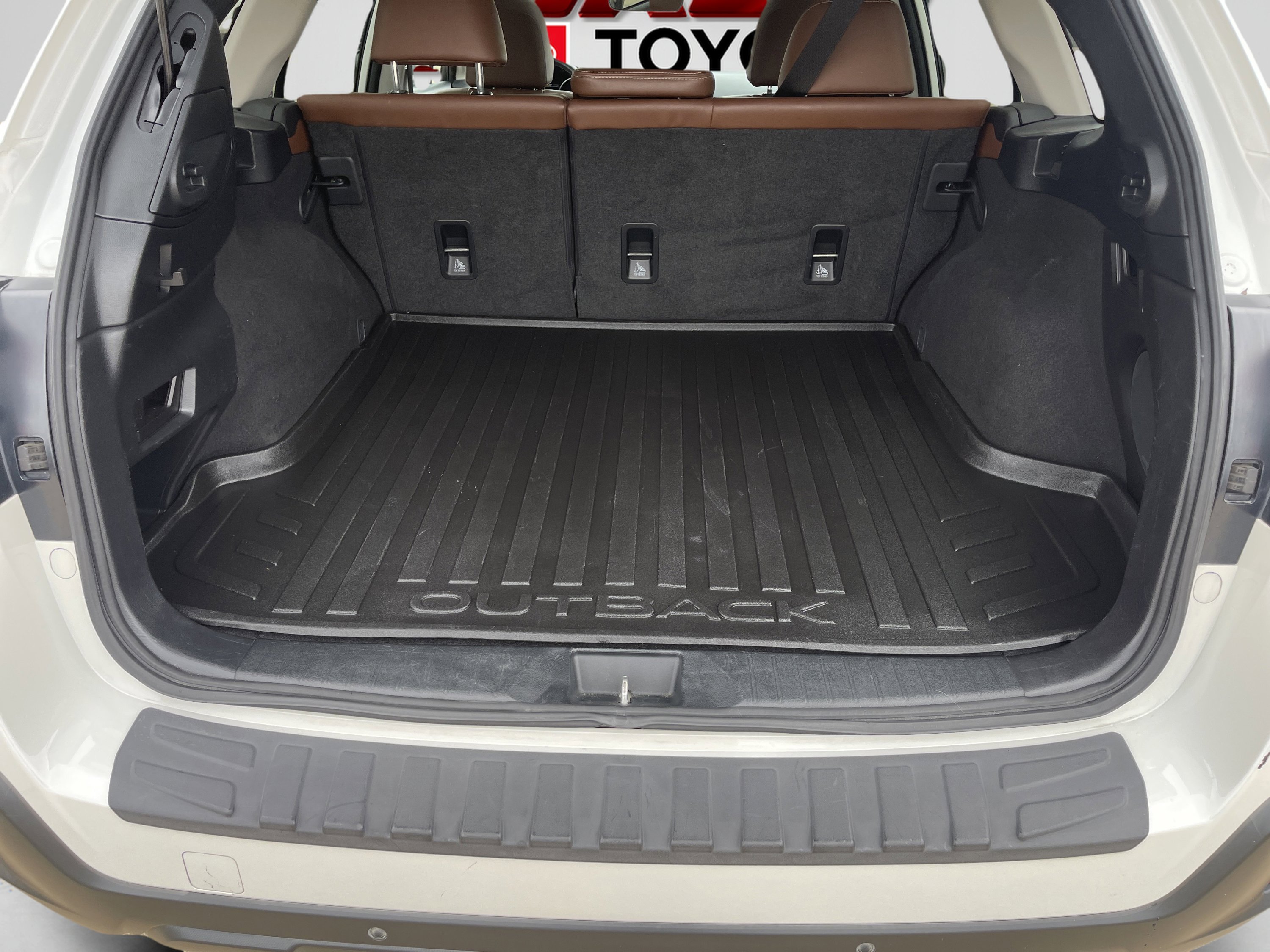 2019 Subaru Outback Touring - Photo 9