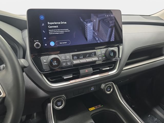 Certified Used 2025 Silver Toyota XLE image 17
