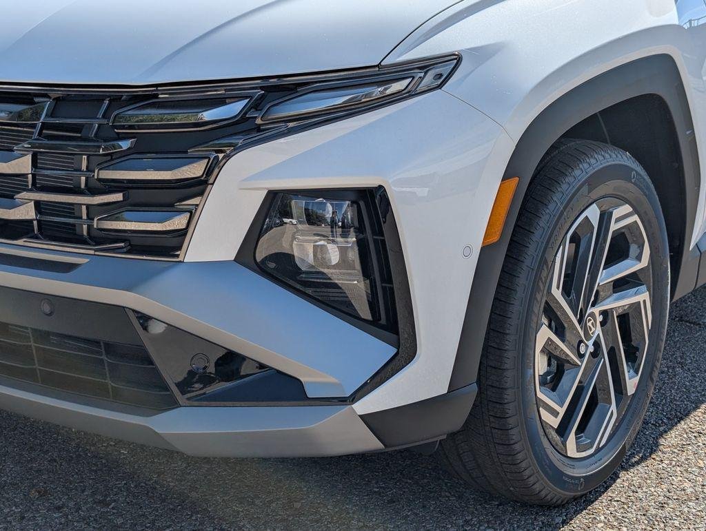 2025 Hyundai Tucson Limited - Photo 2